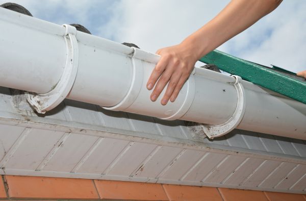 Gutter Reattachment in Myrtle Beach
