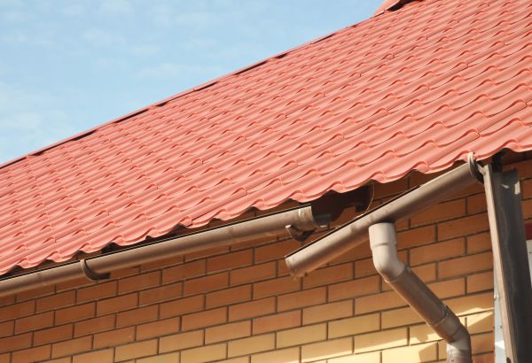Loose Gutter Repair in Myrtle Beach